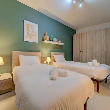 Spacious, Fully Equipped 4br In Pieta With Wifi By 360 Estates * Tal Guardamangia