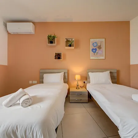 Lejlighed Spacious, Fully Equipped 4br In Pieta With Wifi By 360 Estates