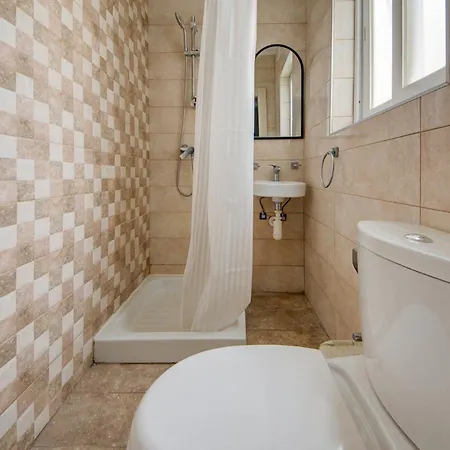 Lejlighed Spacious, Fully Equipped 4br In Pieta With Wifi By 360 Estates Tal Guardamangia