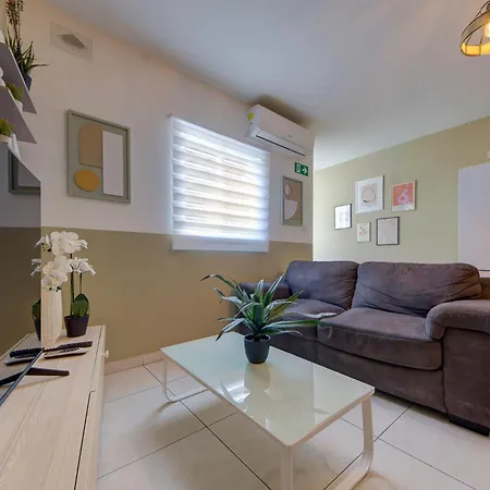 Spacious, Fully Equipped 4br In Pieta With Wifi By 360 Estates Apartmán