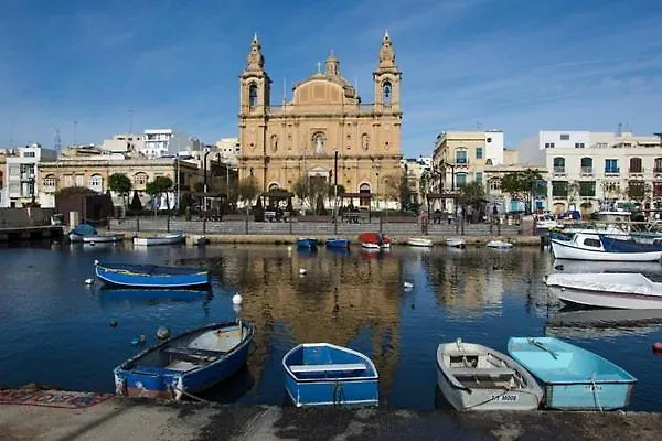 Spacious, Fully Equipped 4br In Pieta With Wifi By 360 Estates Tal Guardamangia