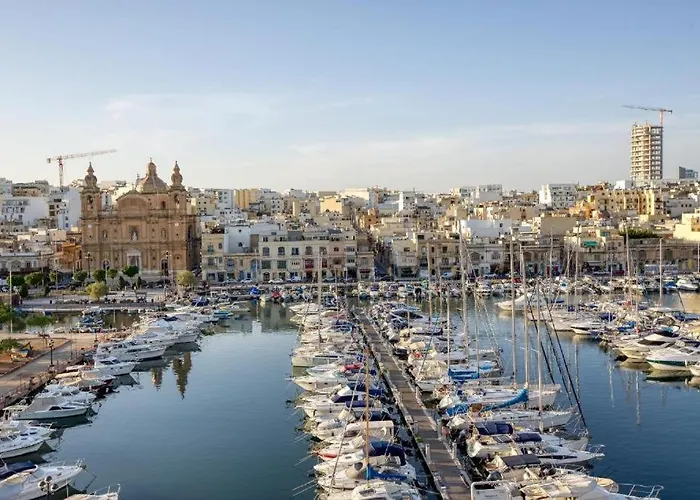 Spacious, Fully Equipped 4br In Pieta With Wifi By 360 Estates 아파트 Tal Guardamangia