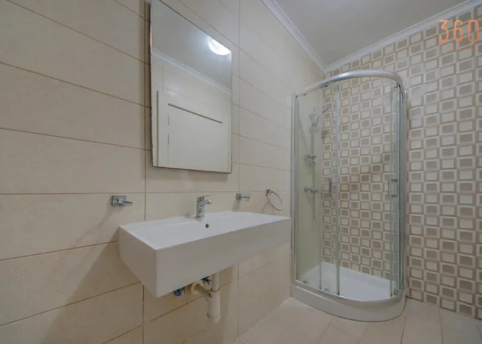 Spacious, Fully Equipped 4br In Pieta With Wifi By 360 Estates 아파트