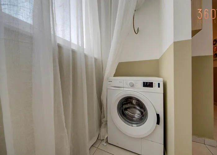 Spacious, Fully Equipped 4br In Pieta With Wifi By 360 Estates *